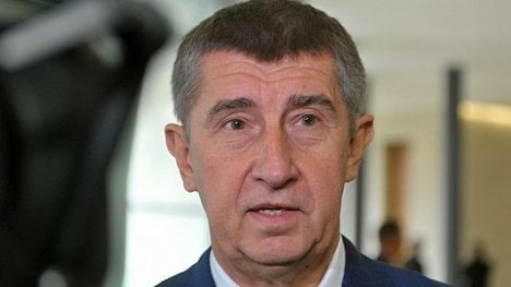 Náhledový obrázek - Spor Babiš vyhrál, ale estébáci jsou mu stále nablízku