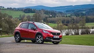 Náhledový obrázek - Peugeot 2008 1.6 BlueHDi GT Line v dlouhodobém testu: Vnitřní prostor