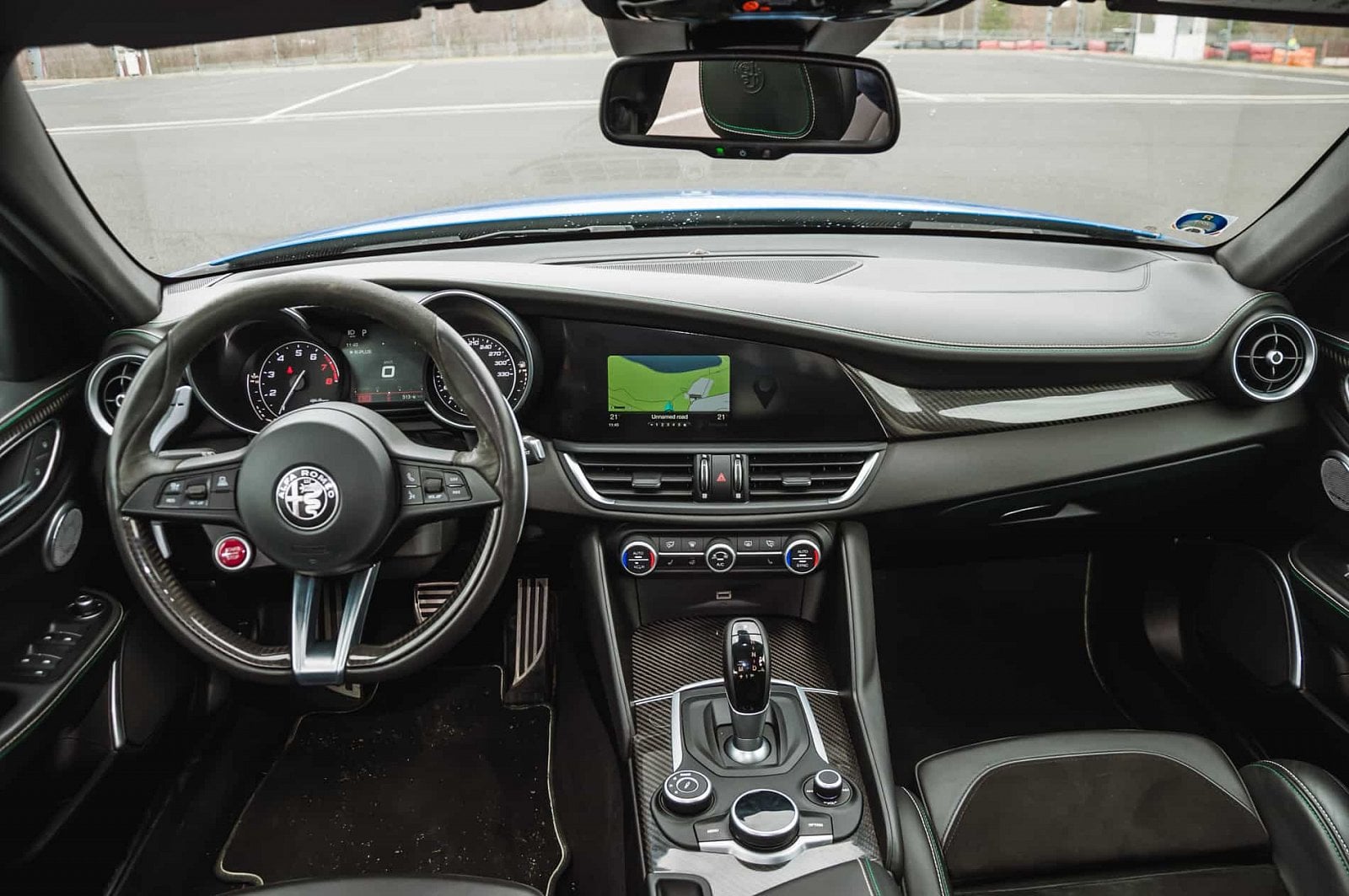 2019-03-giulia-qv-vs-stelvio-qv-43.jpg