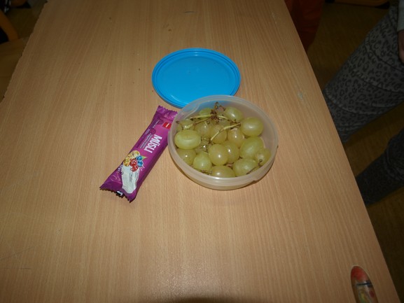 Svačiny žáků 7. a 8. třídy základní školy