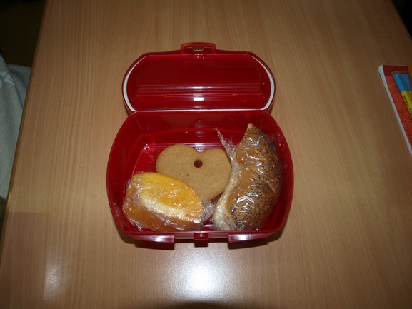 Svačiny žáků 7. a 8. třídy základní školy