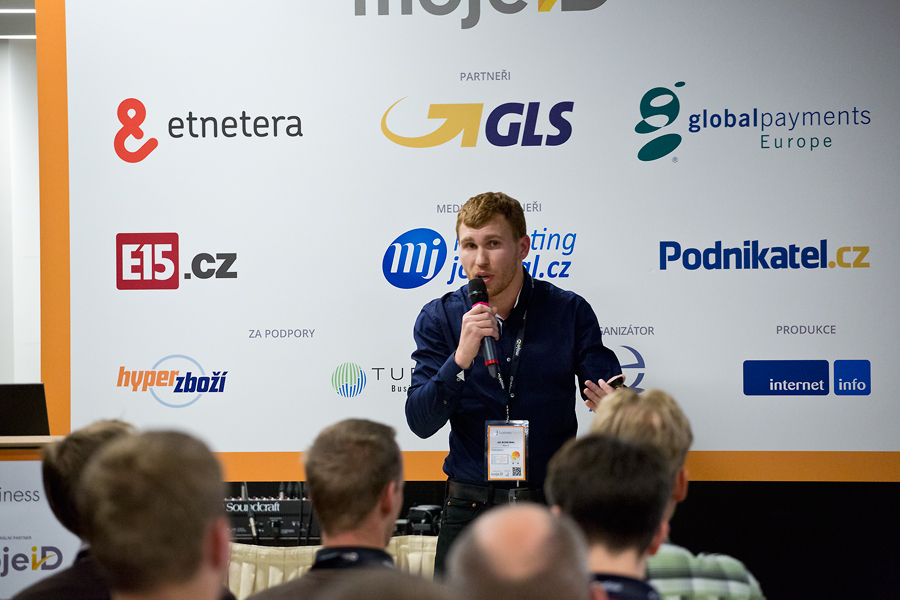 E-Business Forum 2014