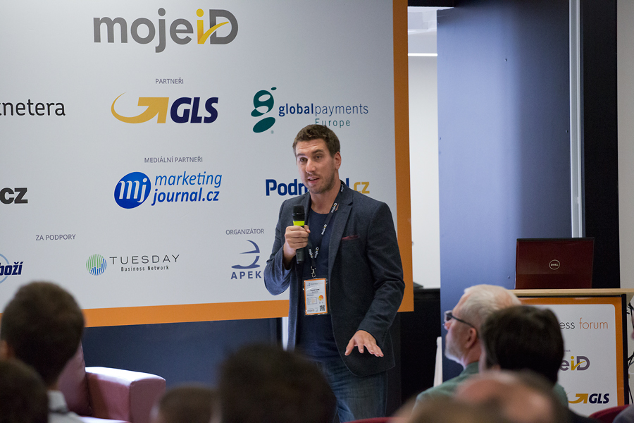 E-Business Forum 2014