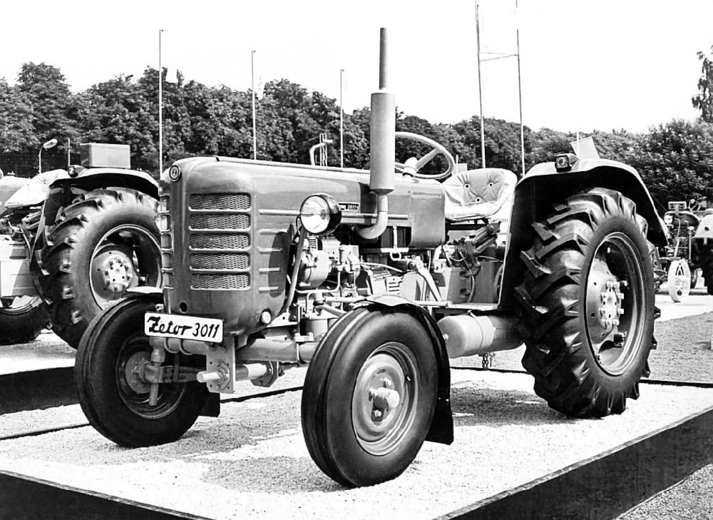 Zetor 3011 na svá bedra naložil tíhu každodenní dřiny – často při minimální údržbě!