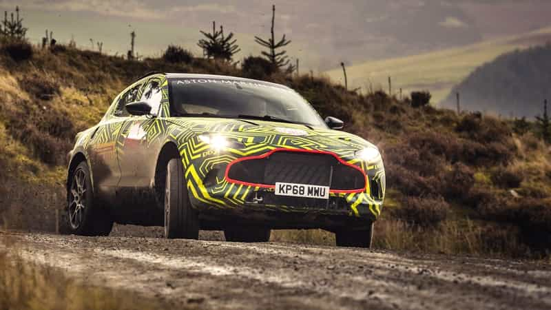 První SUV značky Aston Martin se jmenuje DBX. Koupíte ho nejdřív za rok