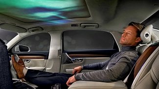 Náhledový obrázek - Volvo S90 Ambience nemá sedadlo spolujezdce a nabízí falešné střešní okno