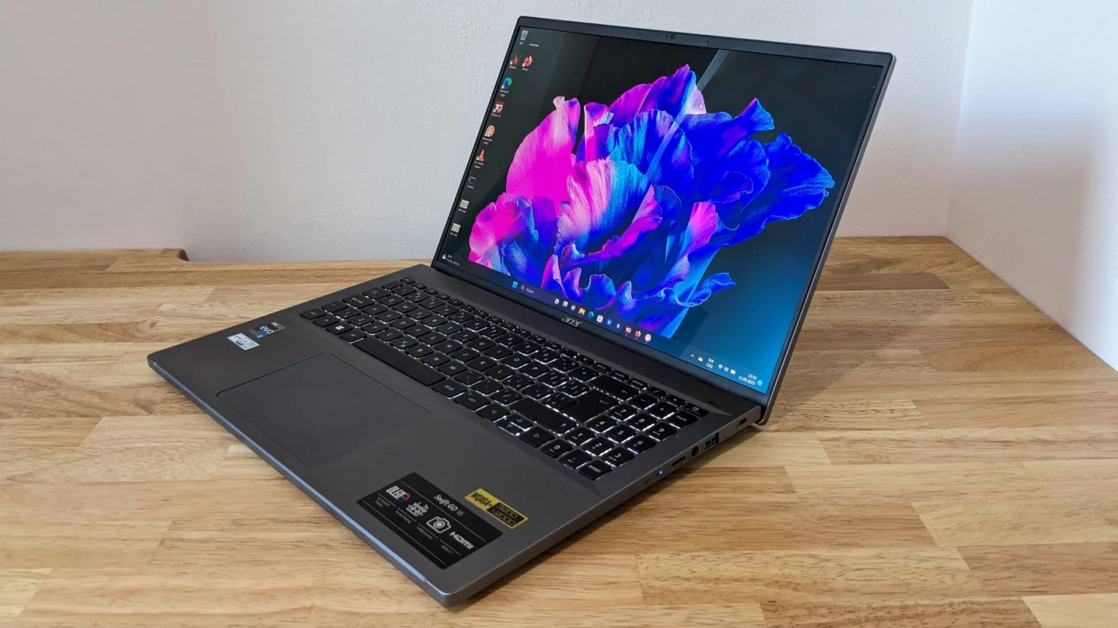 Acer Swift Go 16