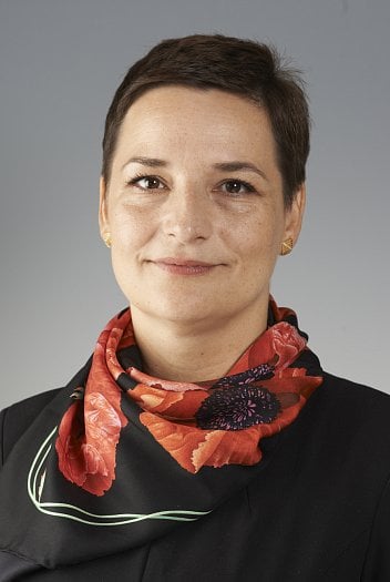 Hedvika Holá, výkonná ředitelka pro lidské zdroje ve společnosti NN Česká republika (1. 9. 2022)