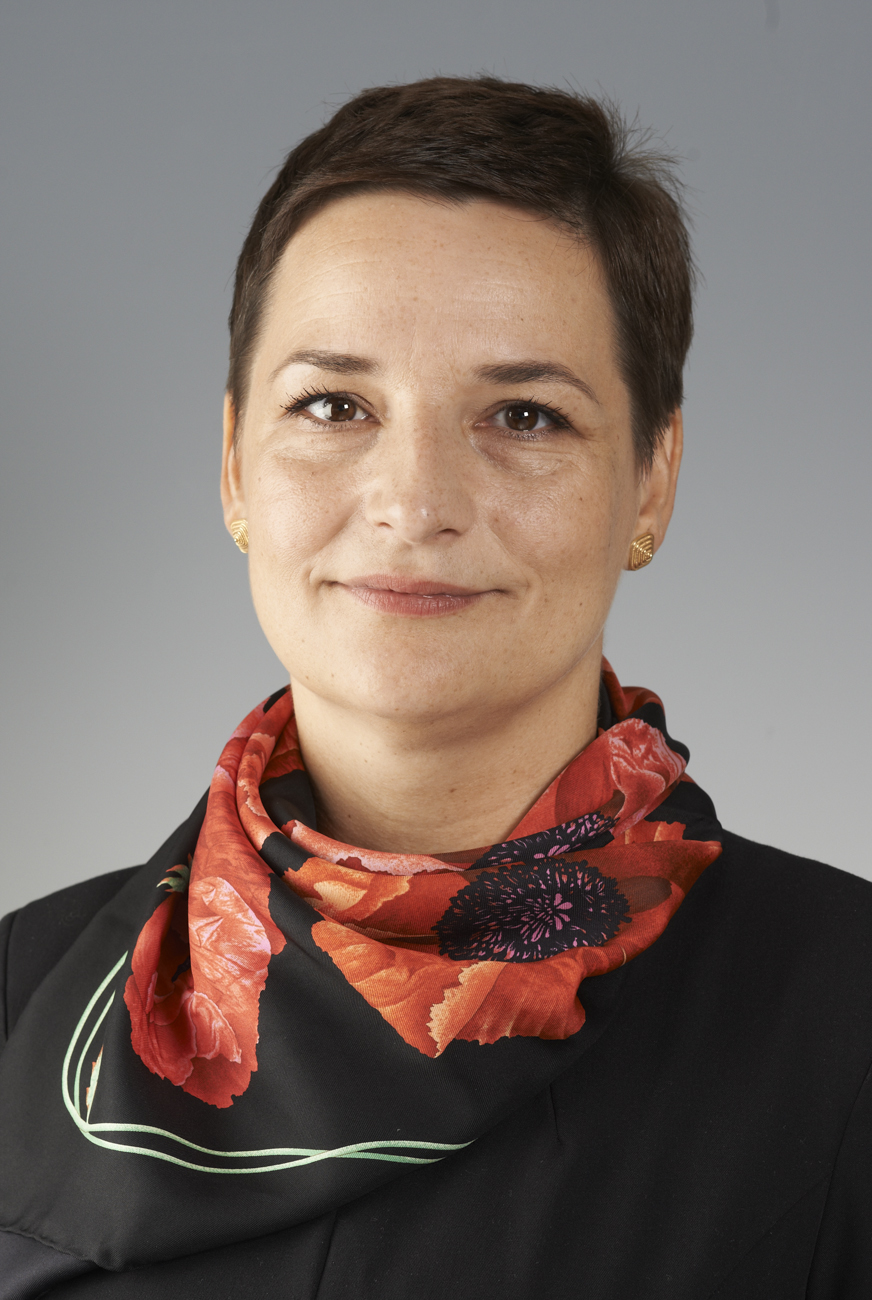 Hedvika Holá, výkonná ředitelka pro lidské zdroje ve společnosti NN Česká republika (1. 9. 2022)