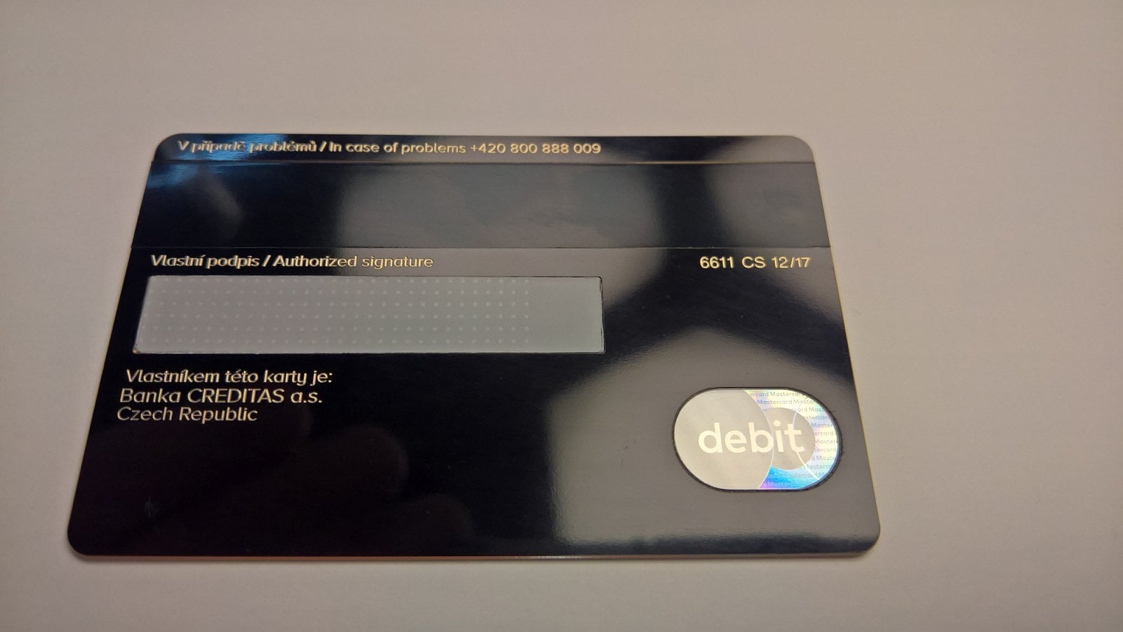 Karta Real Gold od Banky CREDITAS ve verzi Black