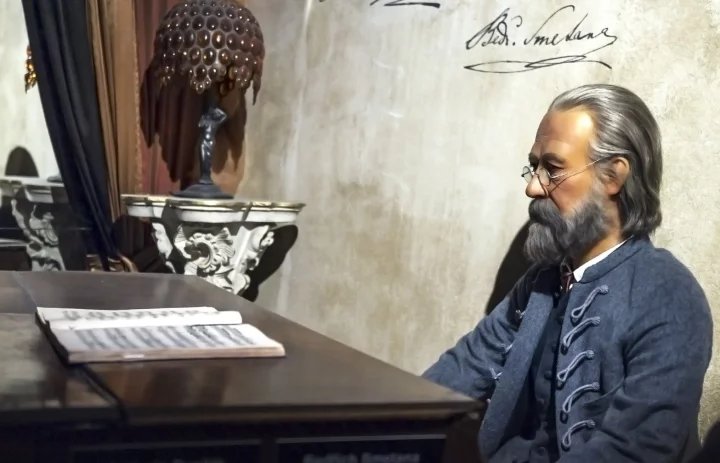 Hudební skladatel Bedřich Smetana v pražském muzeu voskových figurín Madame Tussaud