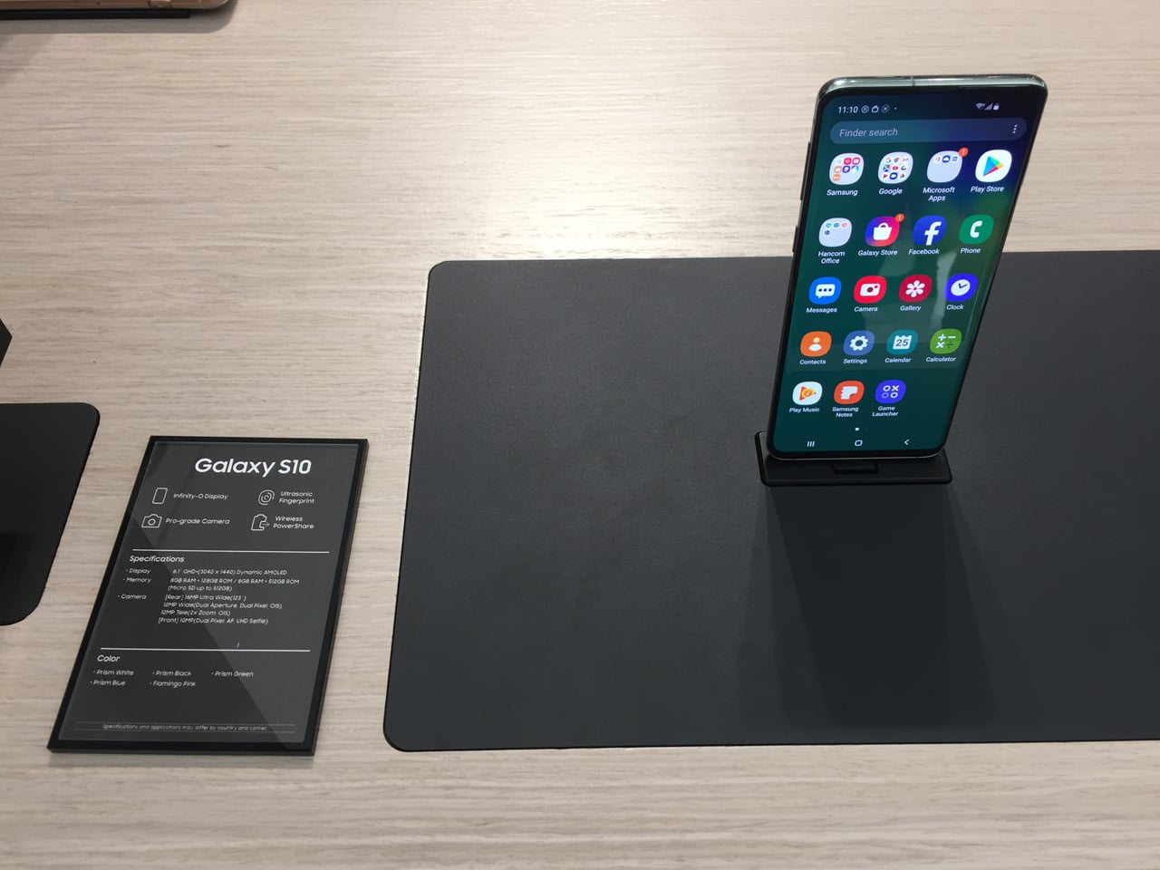 MWC 2019: ohebné telefony Huawei a Samsung či HoloLens 2