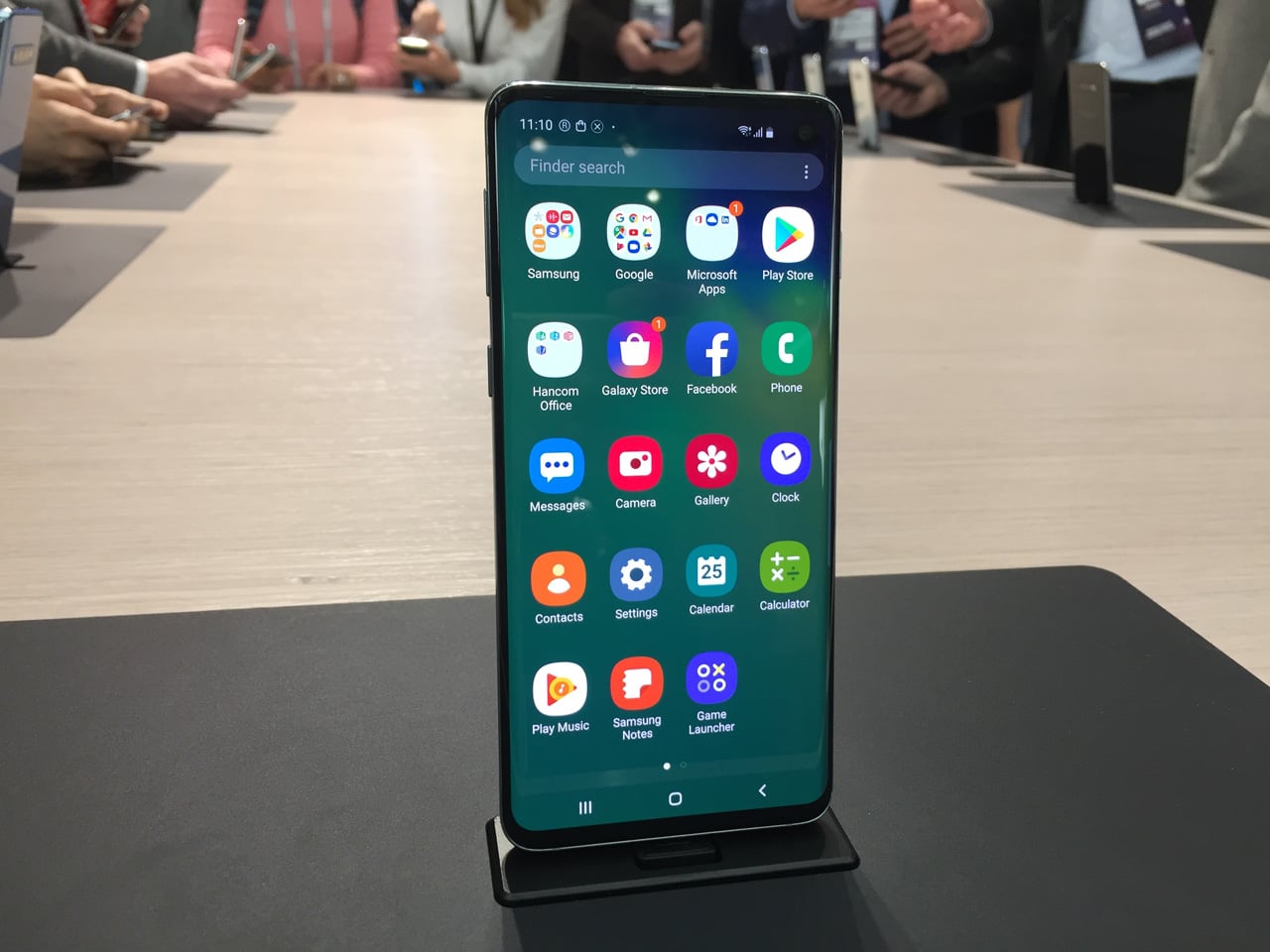 MWC 2019: ohebné telefony Huawei a Samsung či HoloLens 2