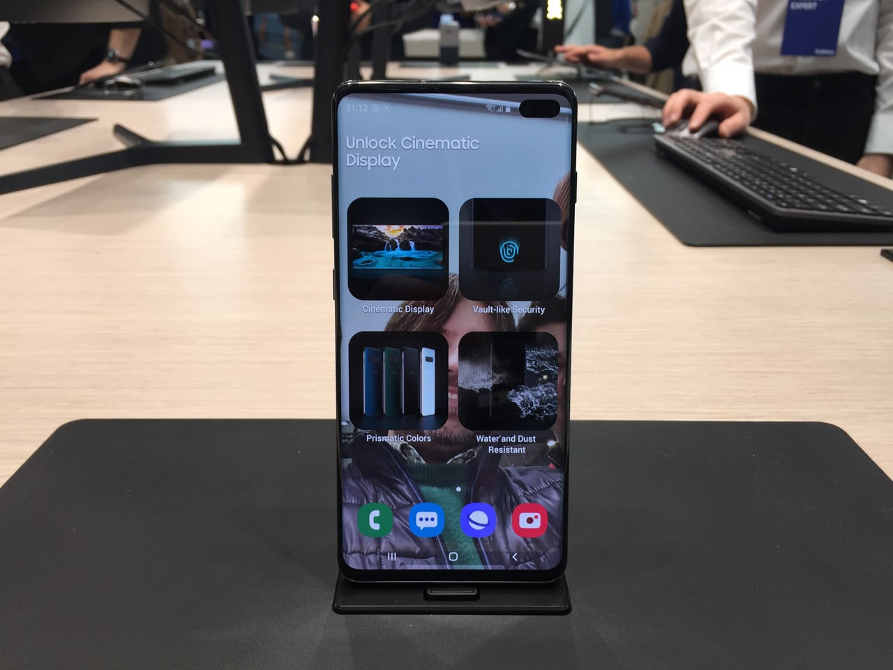 MWC 2019: ohebné telefony Huawei a Samsung či HoloLens 2