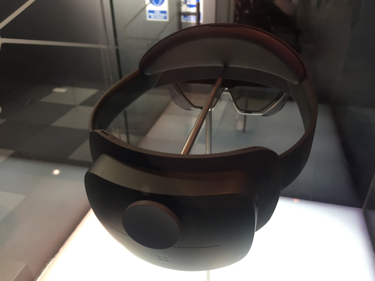 MWC 2019: ohebné telefony Huawei a Samsung či HoloLens 2