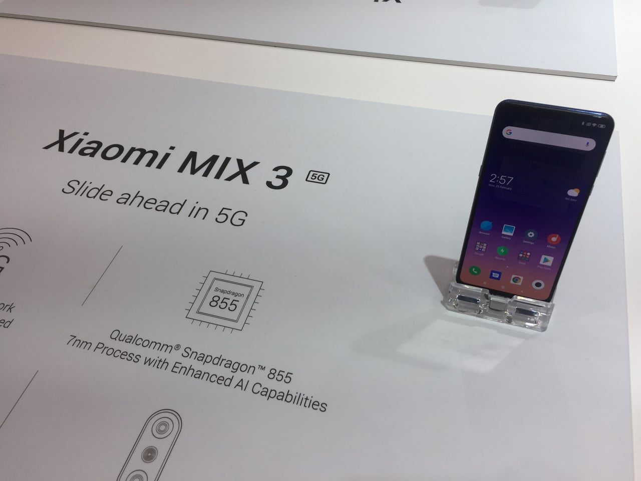 MWC 2019: ohebné telefony Huawei a Samsung či HoloLens 2