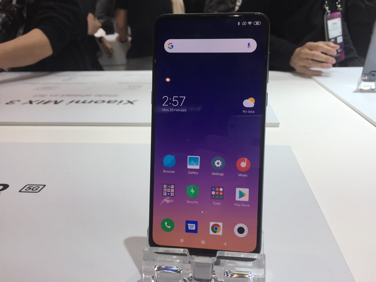 MWC 2019: ohebné telefony Huawei a Samsung či HoloLens 2