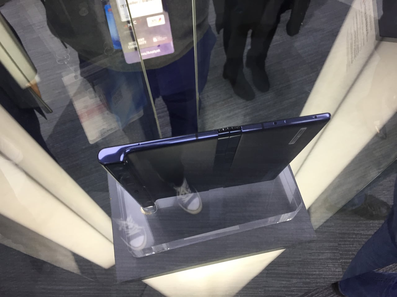 MWC 2019: ohebné telefony Huawei a Samsung či HoloLens 2