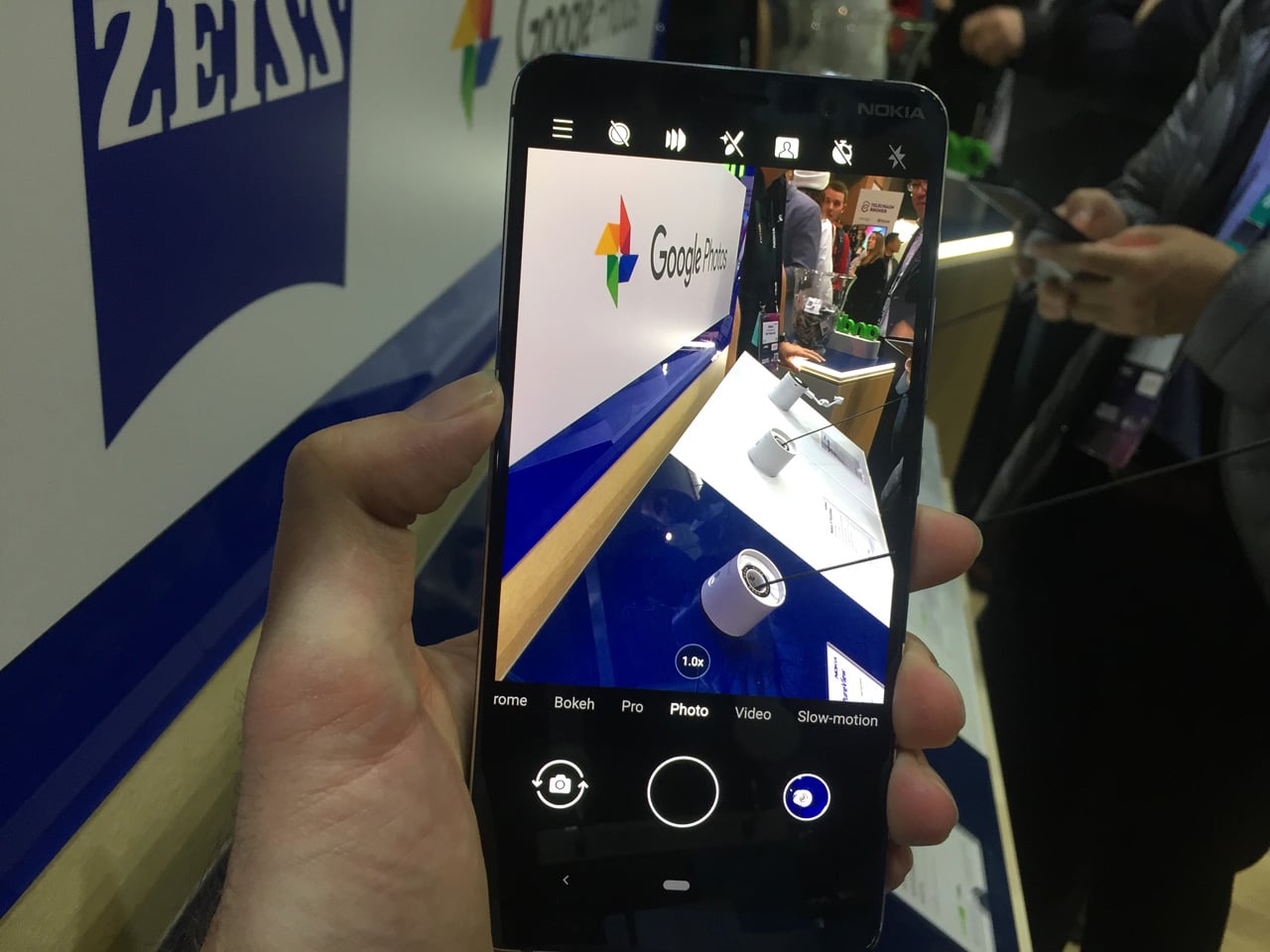 MWC 2019: ohebné telefony Huawei a Samsung či HoloLens 2