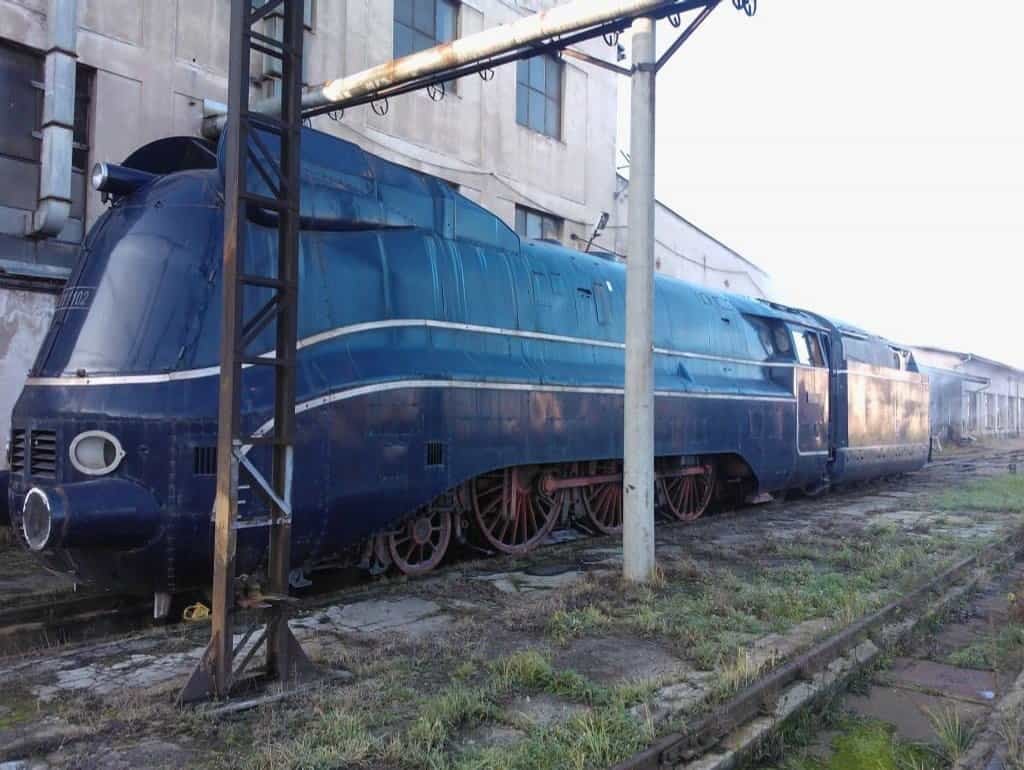 2017-02-ve-velenicc3adch-opravc3ad-unikc3a1tnc3ad-nc49bmeckou-pa