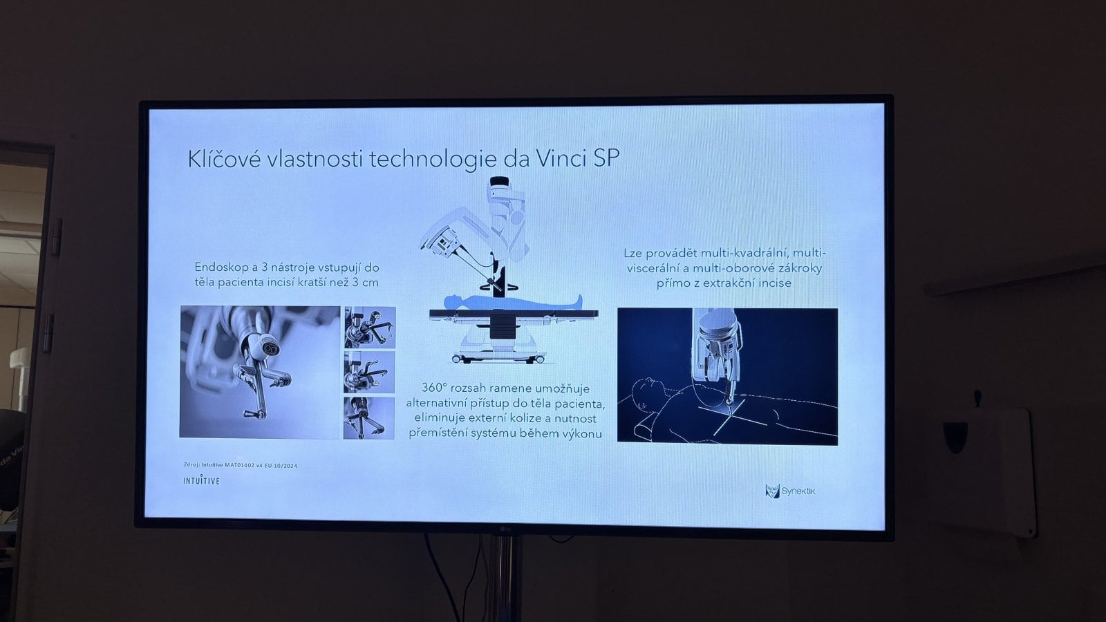 školicí centrum pro roboticky asistované operace systémem da Vinci