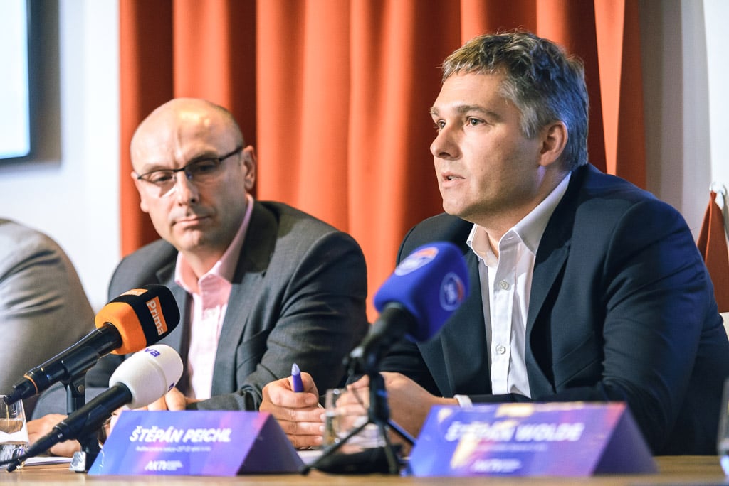 Zakládající členové Asociace komerčních televizí