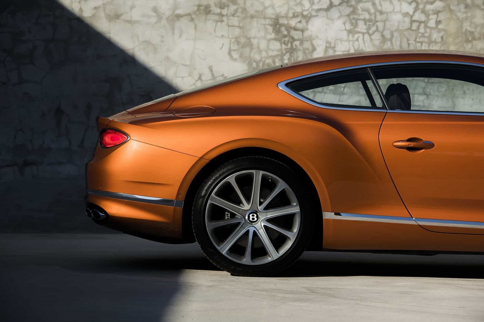 2019-03-Bentley-Continental-GT-V8-12.jpg