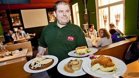 Náhledový obrázek - Po zavedení EET ubylo pracovních nabídek v gastro byznysu