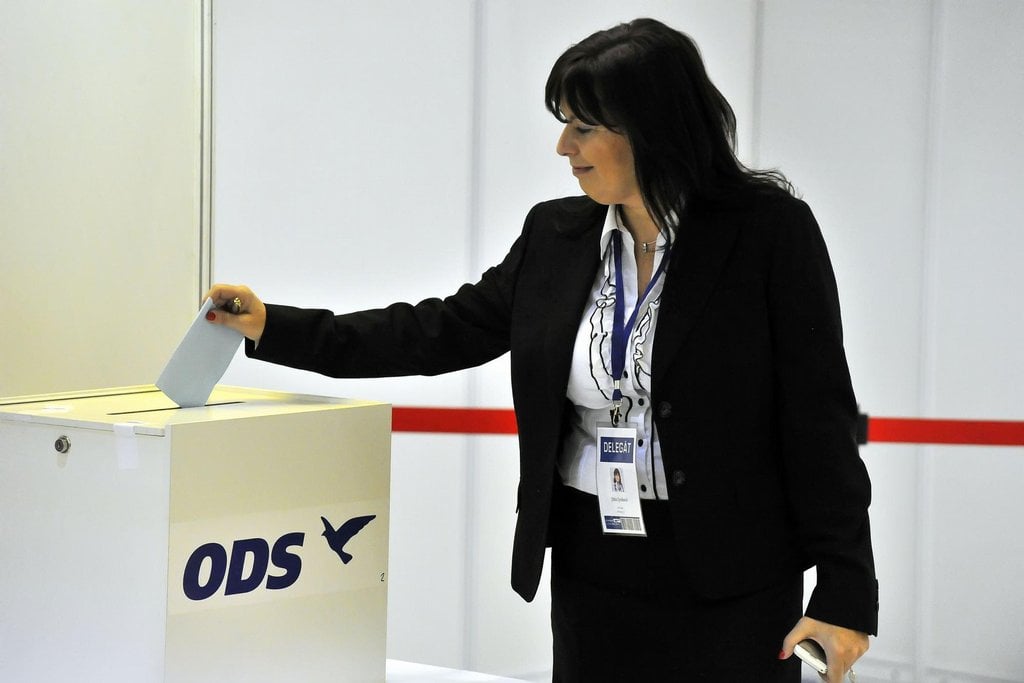 2017-10-nec48das-obhc3a1jil-pozici-v-c48dele-ods-fuksu-porazil-u