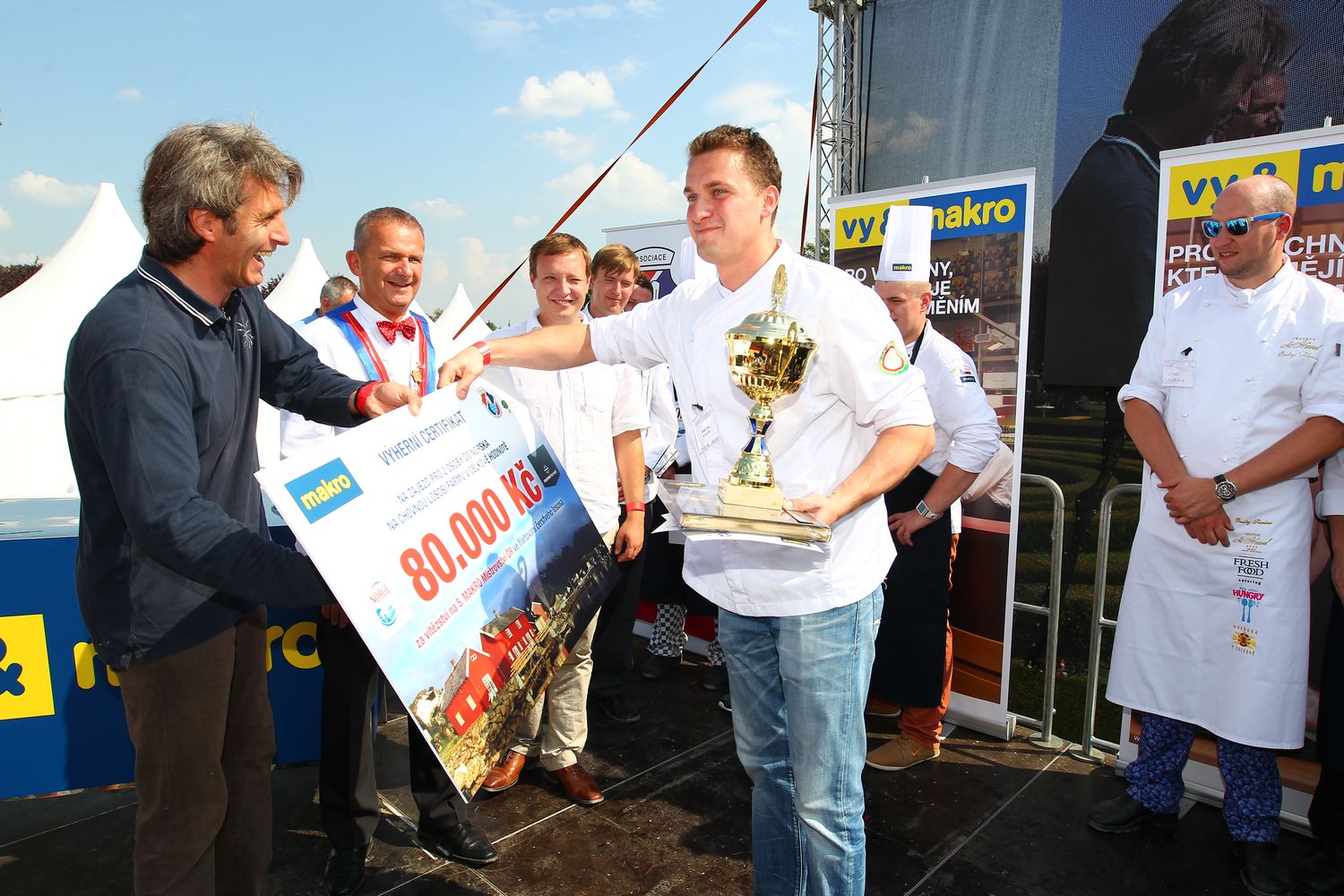 MAKRO Mistrovství ČR ve filetování čerstvého lososa