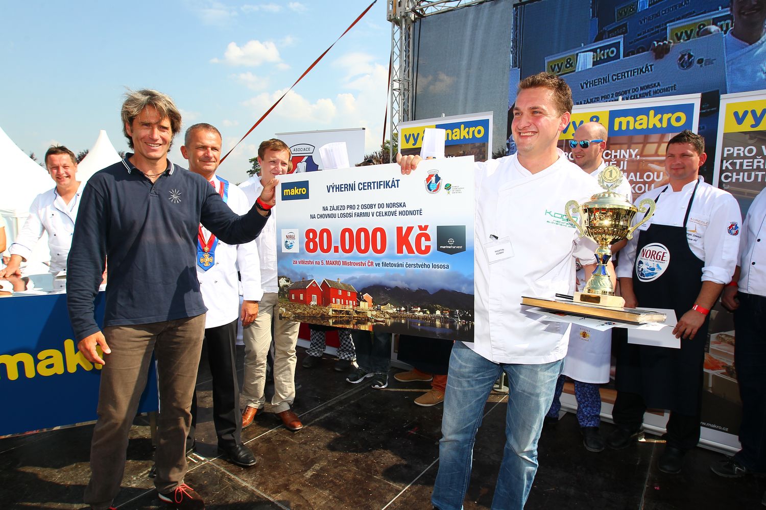 MAKRO Mistrovství ČR ve filetování čerstvého lososa