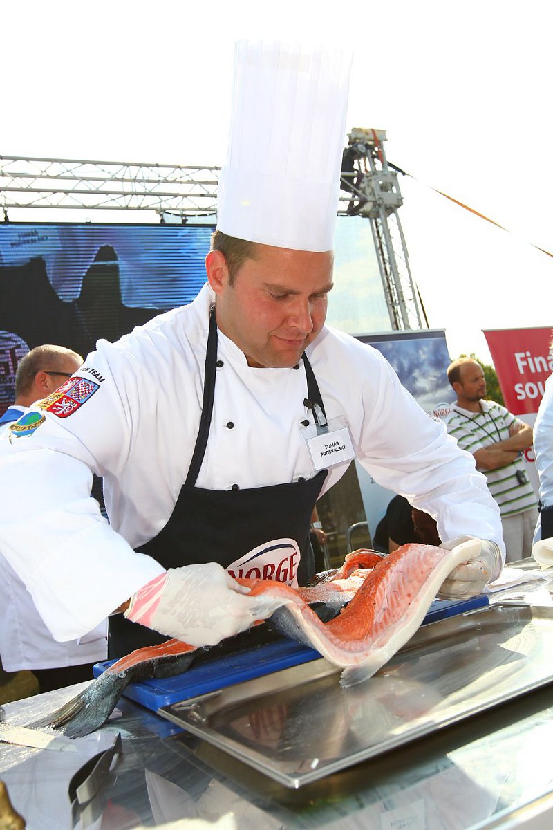 MAKRO Mistrovství ČR ve filetování čerstvého lososa