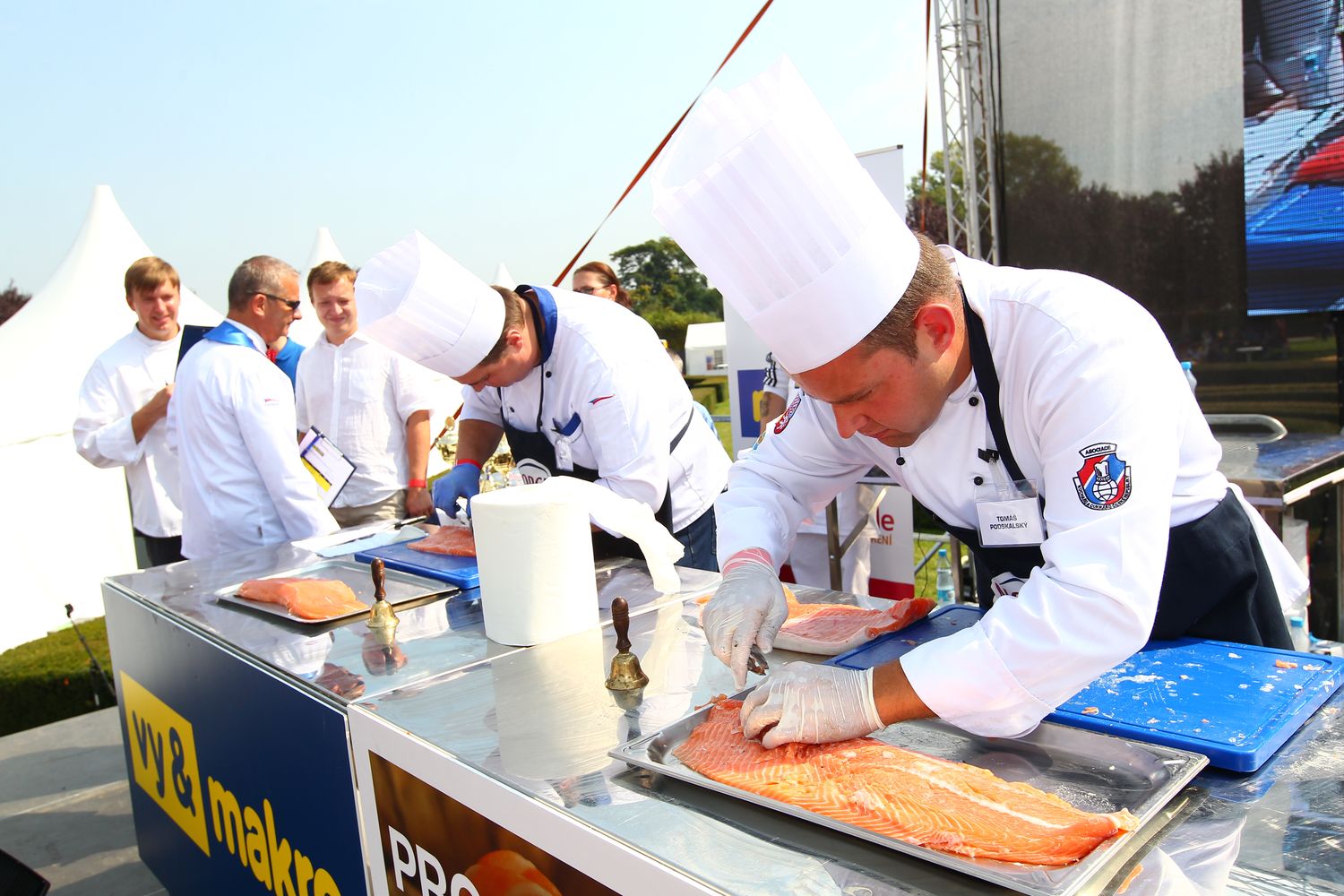 MAKRO Mistrovství ČR ve filetování čerstvého lososa