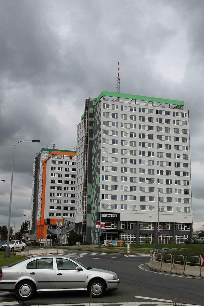 Praha - Novodvorská - Vysílací síť 4 a Regionální síť 7