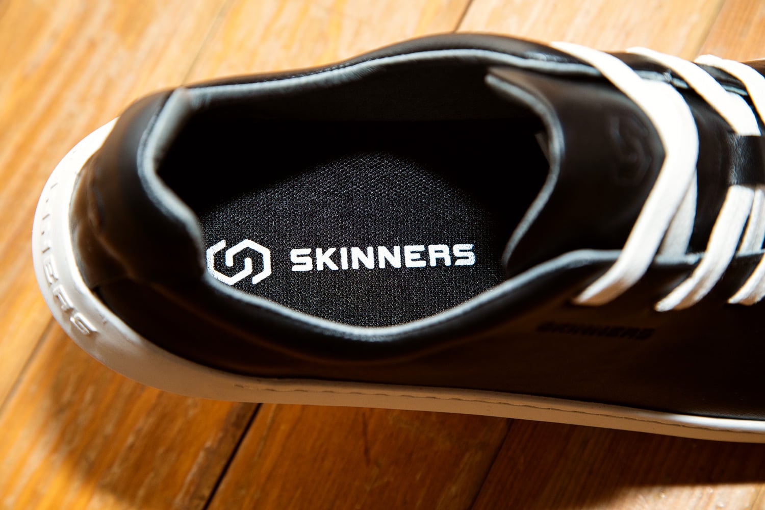 Skinners - výrobce ponožkobot a Skinners Walker