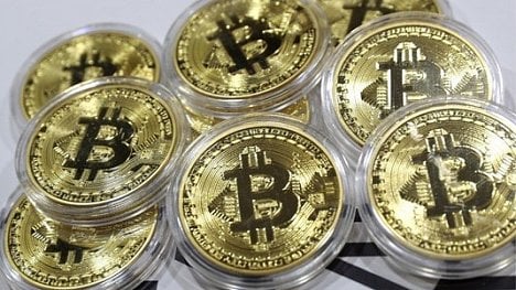 Náhledový obrázek - Hodnota bitcoinu poprvé překonala hranici 6000 dolarů