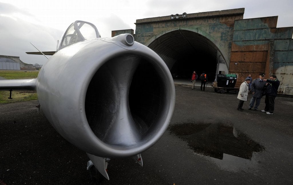 2018-08-na-c48deskc3a9-nebe-se-po-58-letech-vrc3a1til-mig-15-5.j