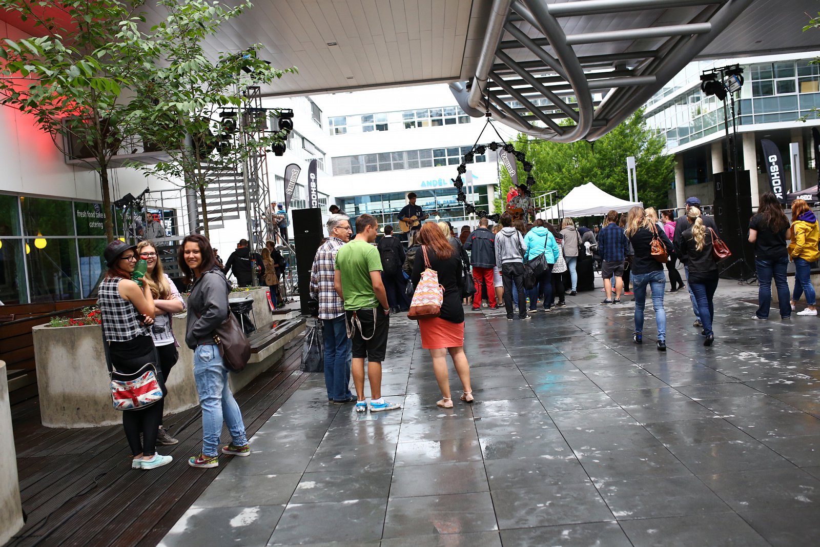 Hudební televize Óčko pokřtila nové vysílací prostory