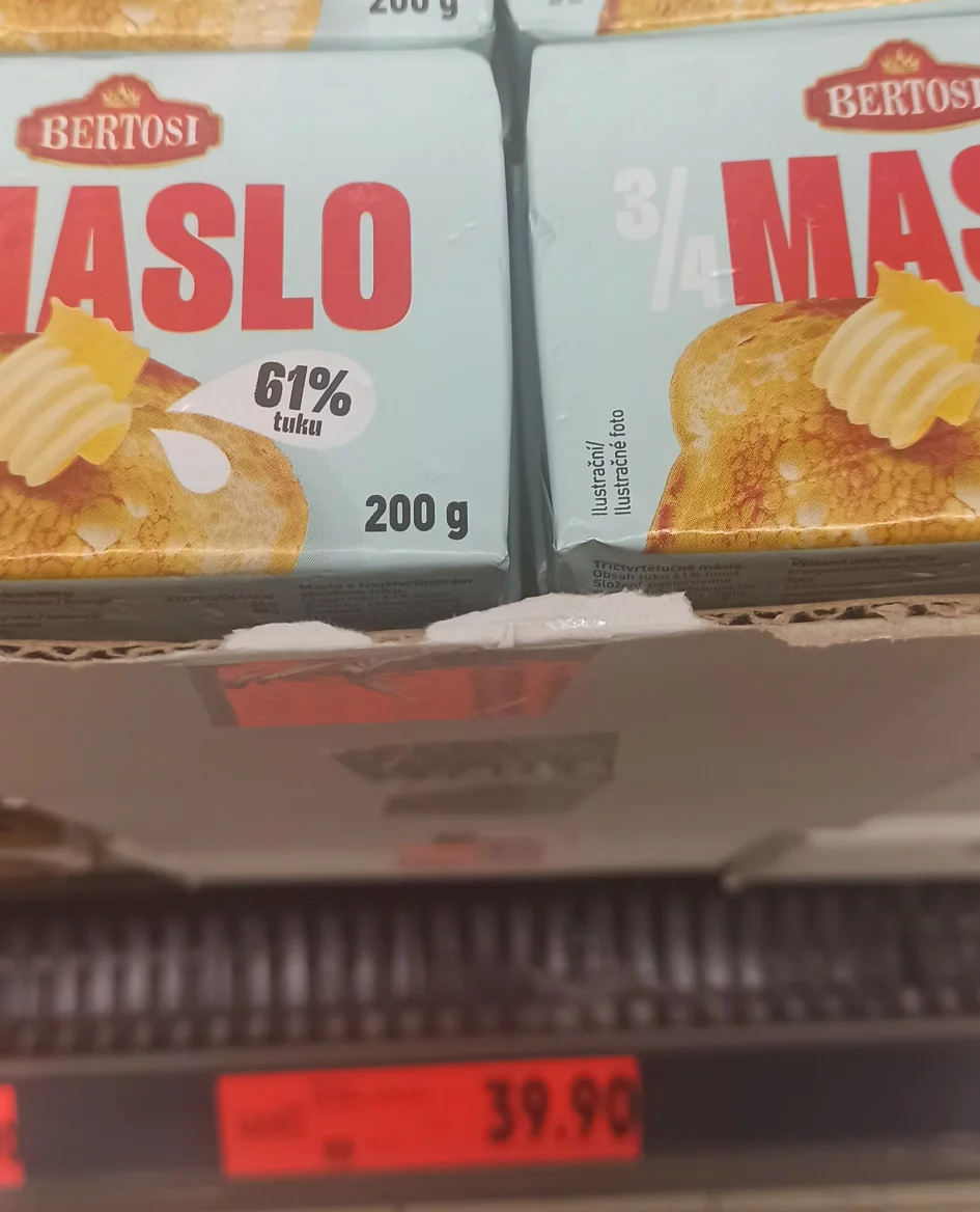 Máslo s obsahem tuku 61 %