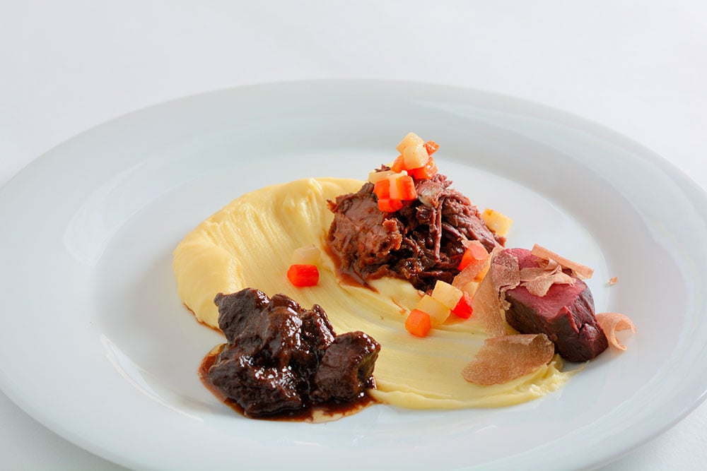 Restaurace Spa hotelu Lanterna ve Velkých Karlovicích připravuje unikátní degustační večer. Podává se italské menu, které korunuje vzácná pochoutka – bílý lanýž.