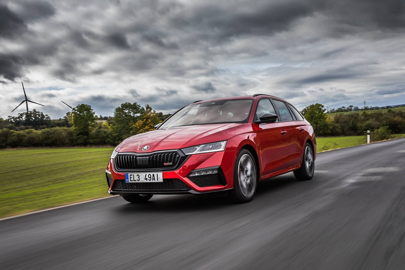 2020-10-skoda-octavia-rs-iv-test-2.jpg