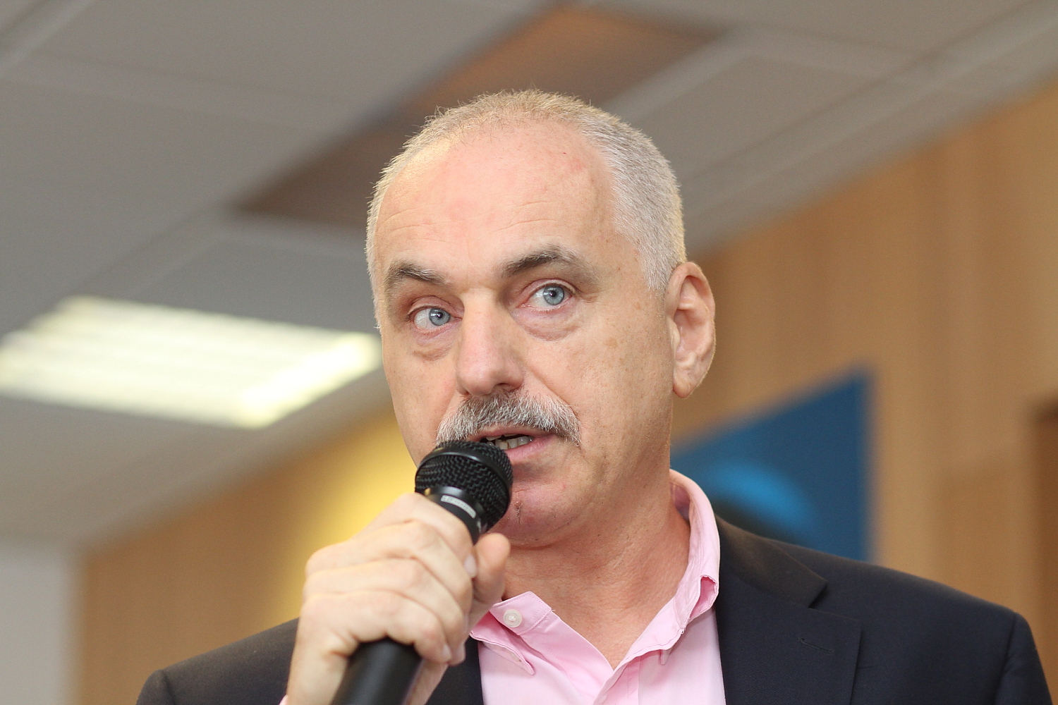 Jak České Radiokomunikace představovaly plány s placeným DVB-T2