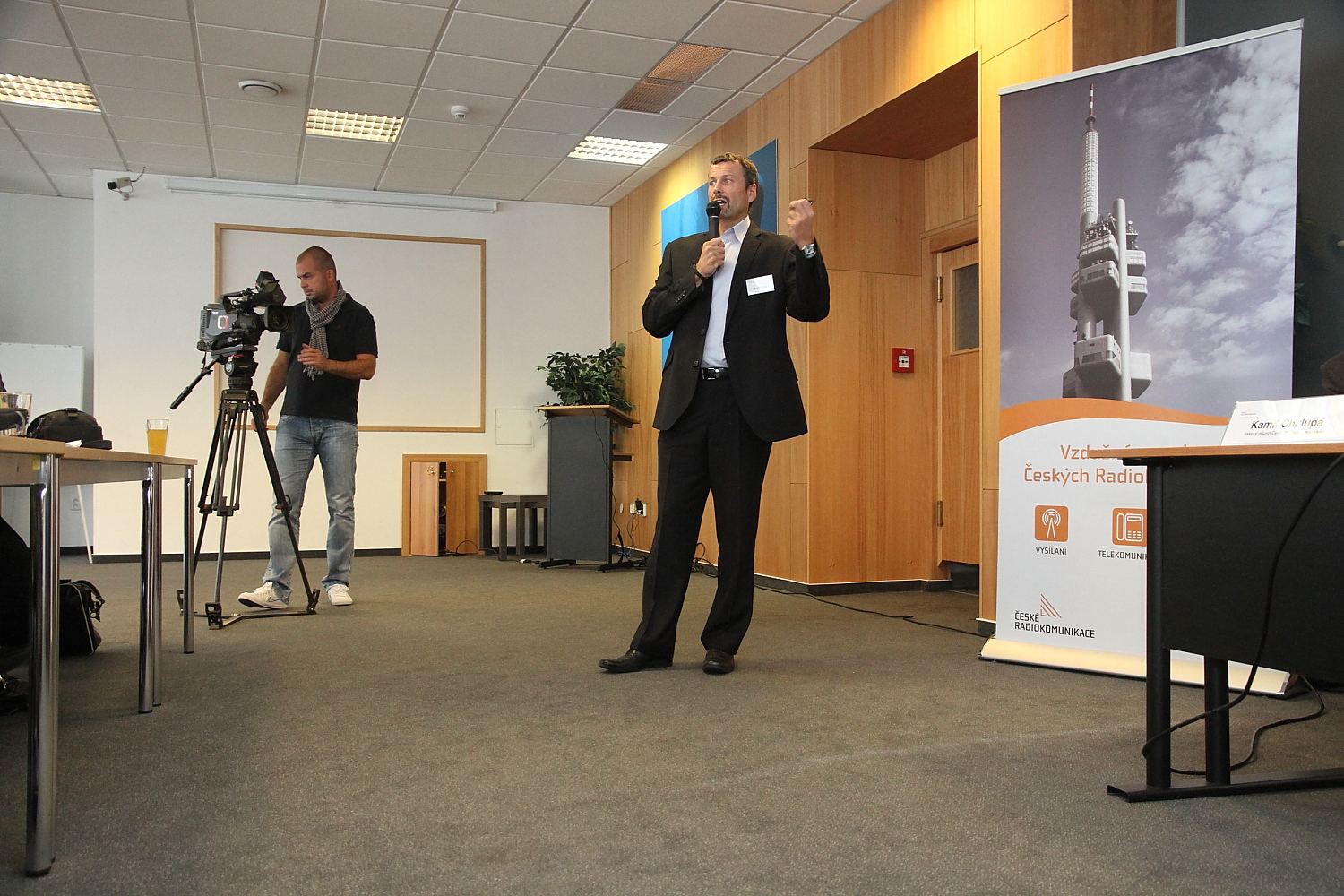 Jak České Radiokomunikace představovaly plány s placeným DVB-T2