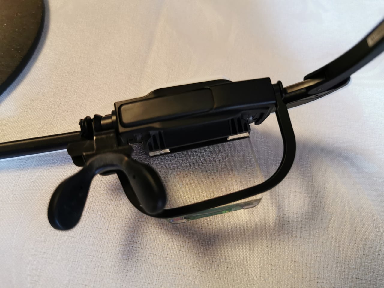 AR brýle Konica Minolta AIRe Lens, které vznikly i v Brně