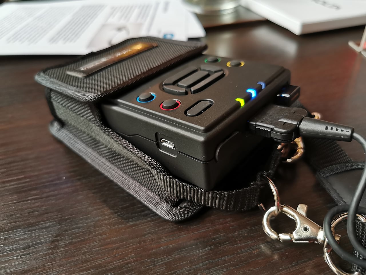 AR brýle Konica Minolta AIRe Lens, které vznikly i v Brně