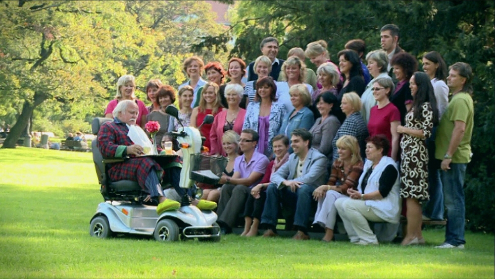 Česká verze Benidorm Bastarde, skryté kamery s důchodci, na Nově