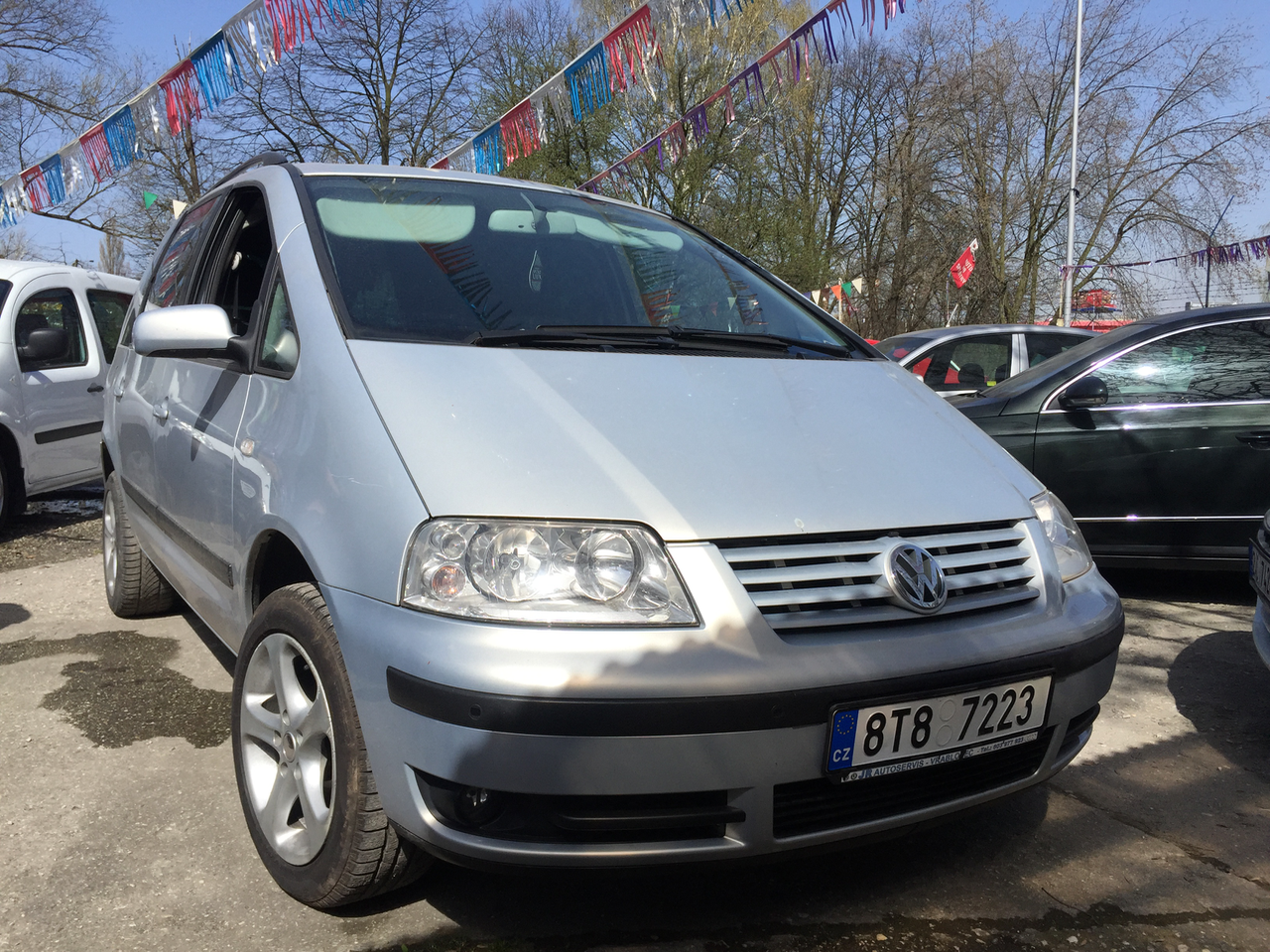 Volkswagen Sharan, Autobazar Oscar, kilometry v pořádku