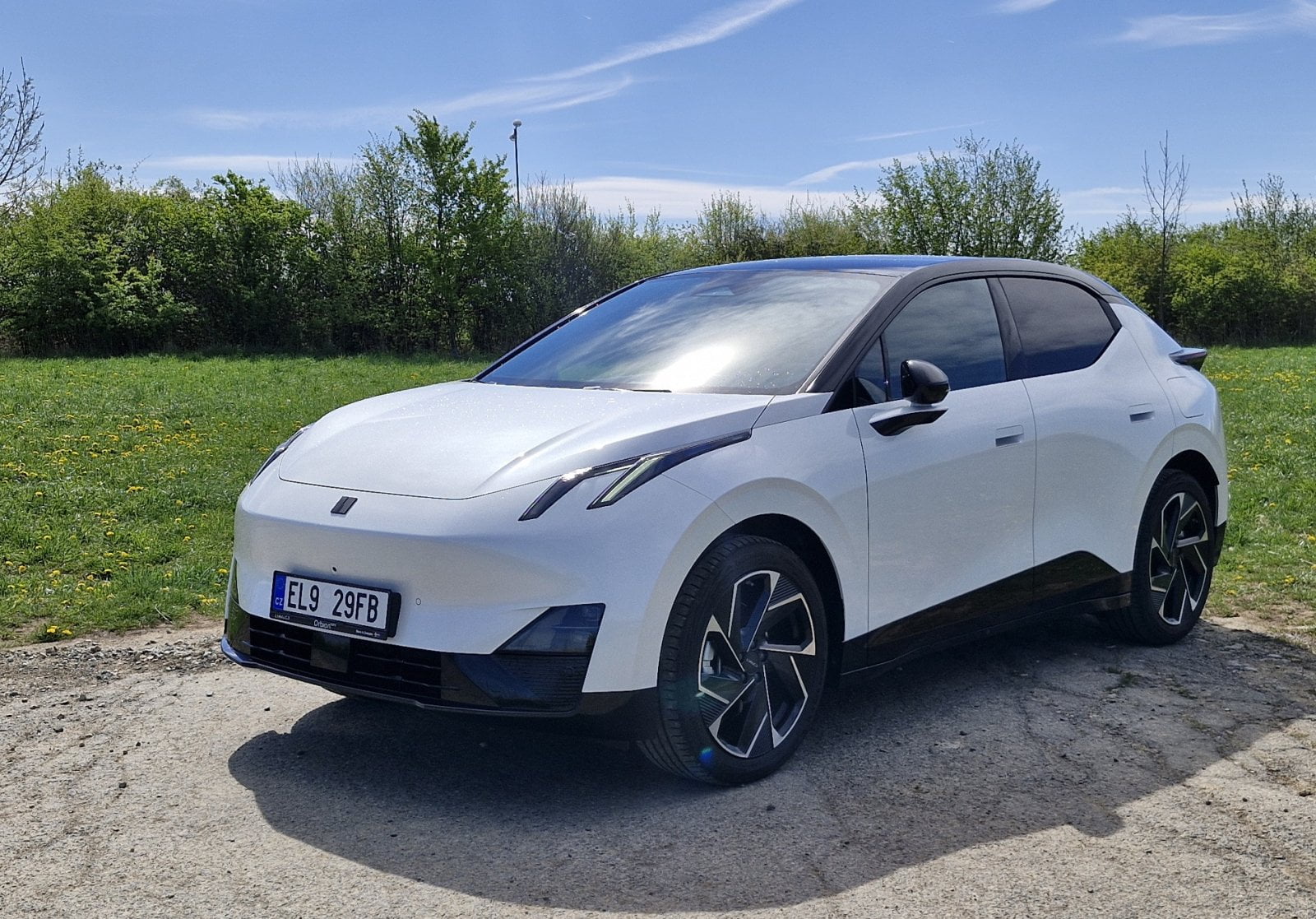 Lynk & Co 02