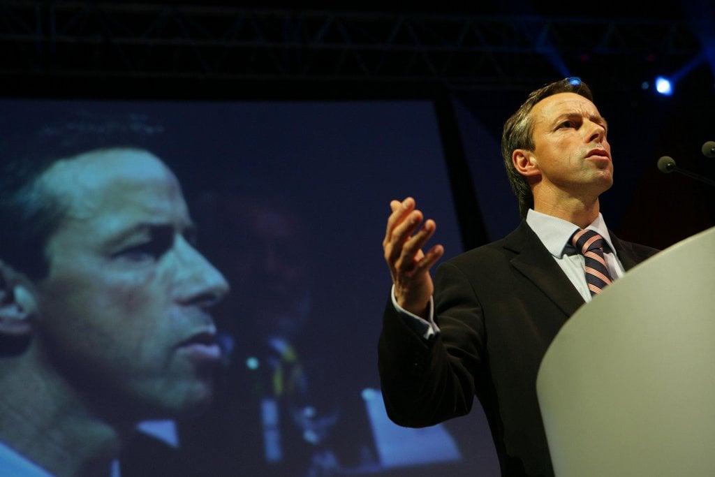 2009-10-nc3a1vrat-ztracenc3a9ho-syna-pavel-bc3a9m-je-opc49bt-c48