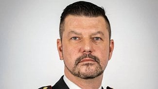 Náhledový obrázek - Nomen omen: Šéf dopravní policie Zlý sní o drakonických pokutách a měření na D1